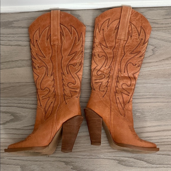 Jessica Simpson Cognac Leather Western High Heel Boots - Picture 3 of 8